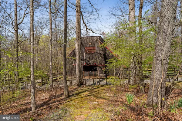 $4,200,000 | 24680 Germania Lane, Aldie, VA 20105