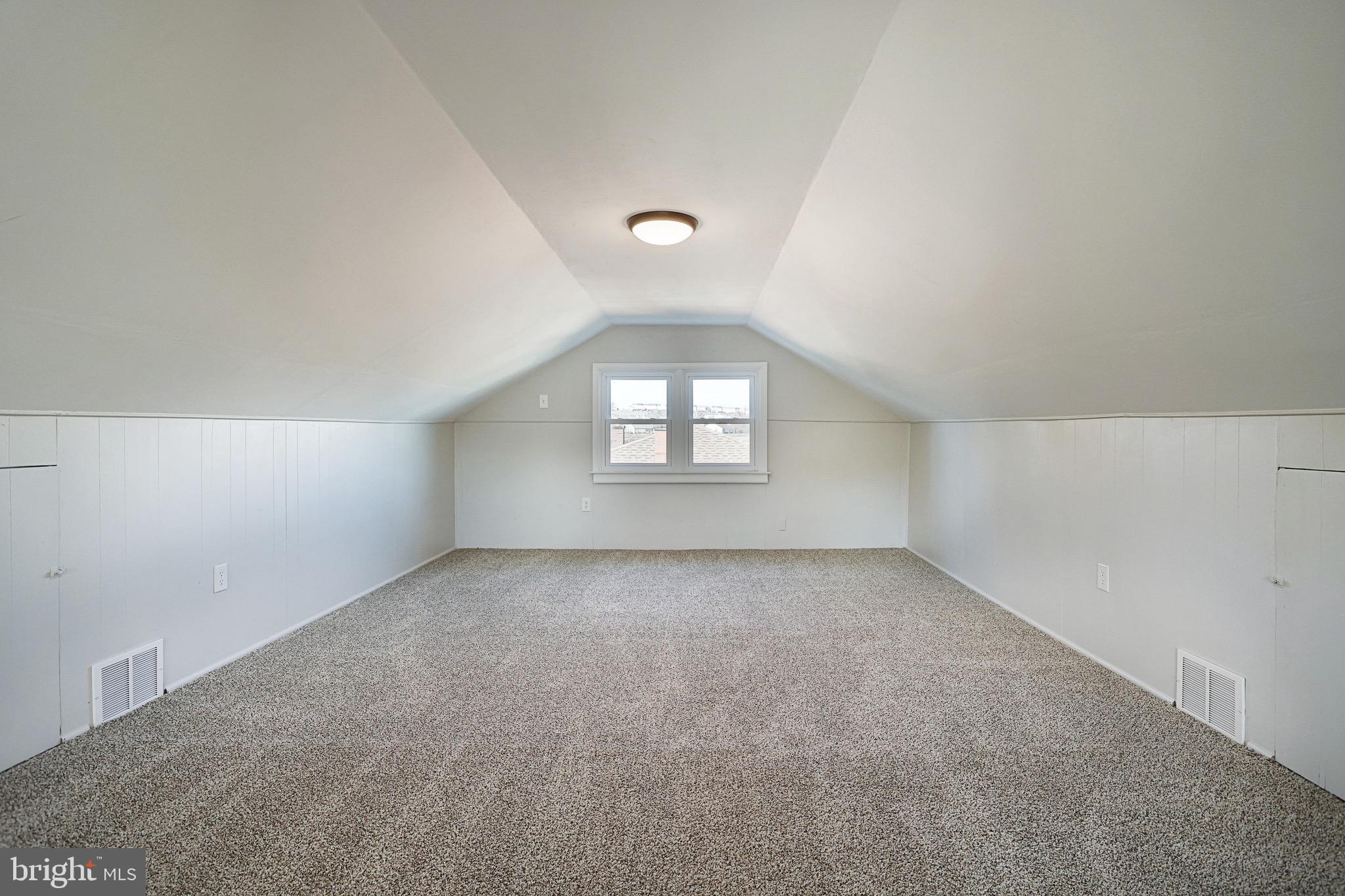 2224 Teslin Road York, PA 17404 - Photo 26 of 34