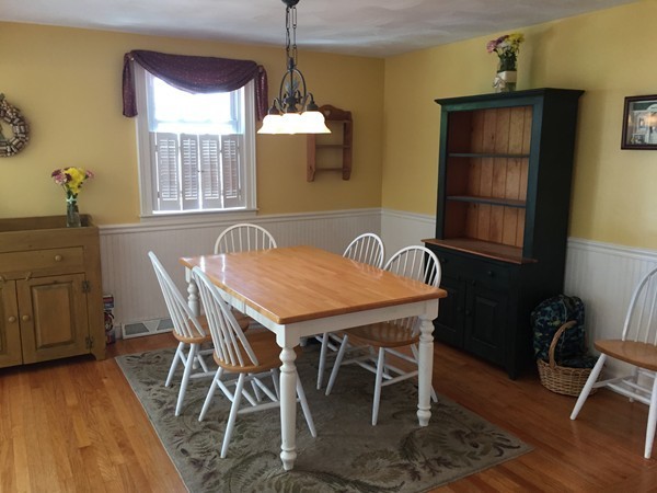 11 Diane Road Peabody, MA 01960 - Photo 8 of 29 Gallery Image 8