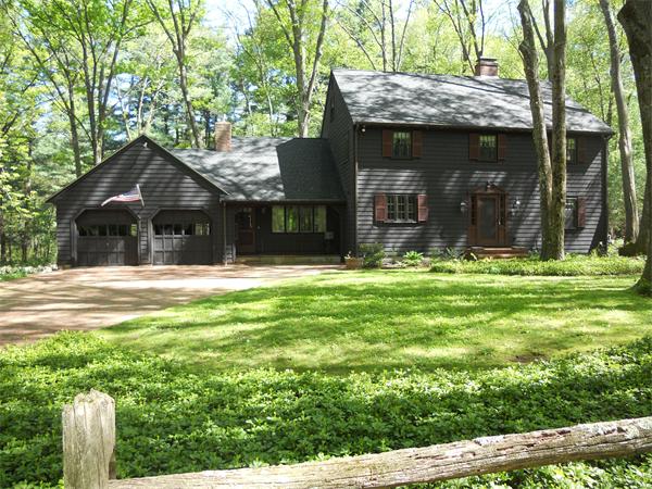 7 Norris Road Lynnfield, MA 01940 - Photo 3 of 27 Gallery Image 3