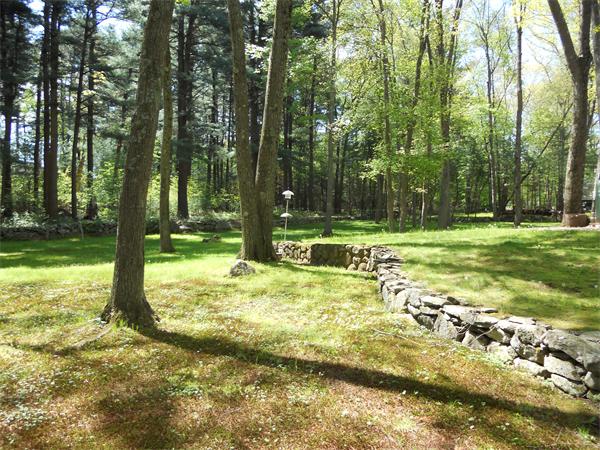 7 Norris Road Lynnfield, MA 01940 - Photo 9 of 27 Gallery Image 9