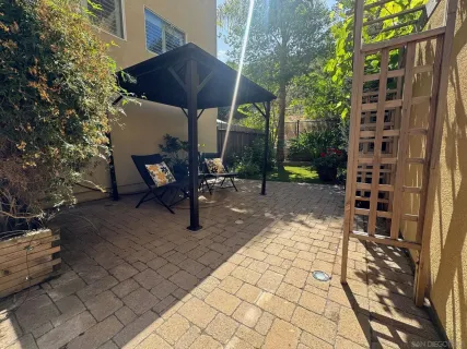 $969,000 | 2768 Villas Way, San Diego, CA 92108