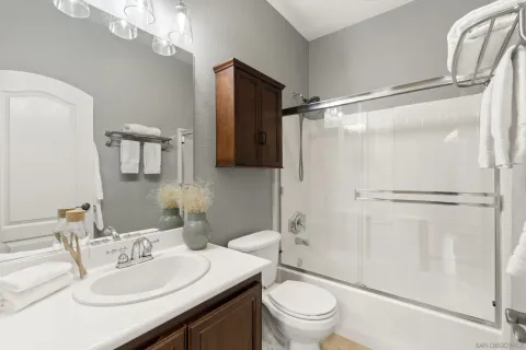 $969,000 | 2768 Villas Way, San Diego, CA 92108