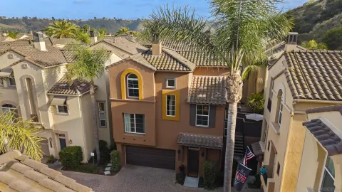 $969,000 | 2768 Villas Way, San Diego, CA 92108