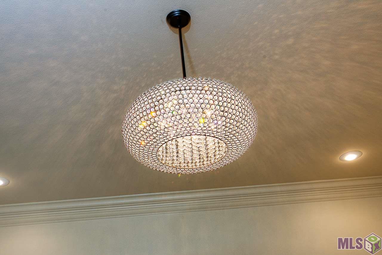 15514 Columbia Street Baton Rouge, LA 70817 - Photo 21 of 46 Close up of light fixture in Master BR