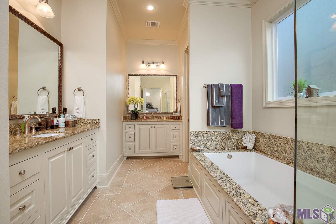 15514 Columbia Street Baton Rouge, LA 70817 - Photo 22 of 46 Gorgeous Master Bath with his and hers vanity!