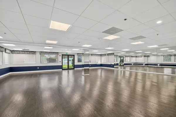 $2,100 | 7076 Huntington Lane, Unit 507, Delray Beach, FL 33446
