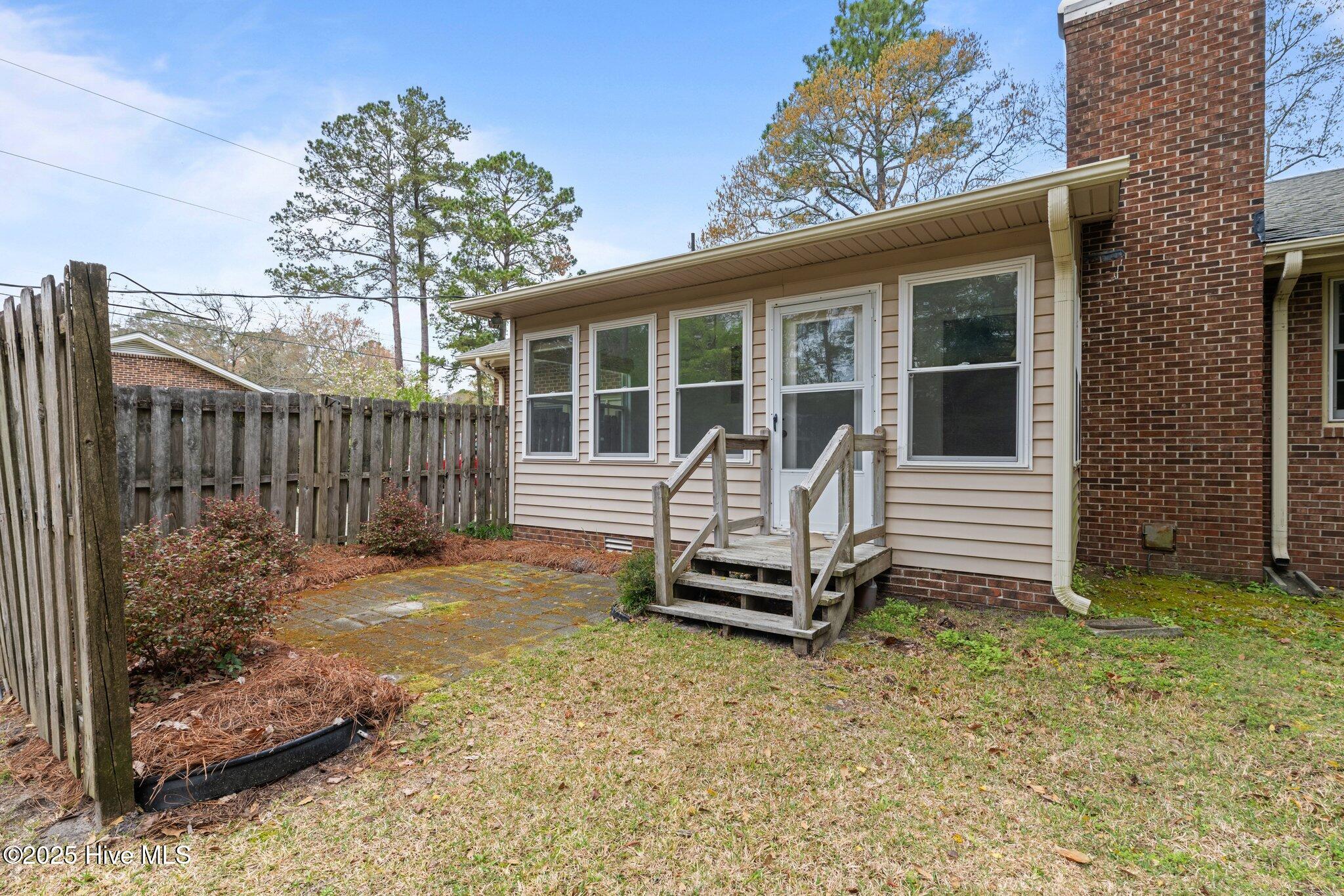 4109 Holly Ridge Road Trent Woods, NC 28562 - Photo 39 of 53 Rear