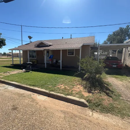 $120,000 | 1507 North 5th Street, Tahoka, TX 79373