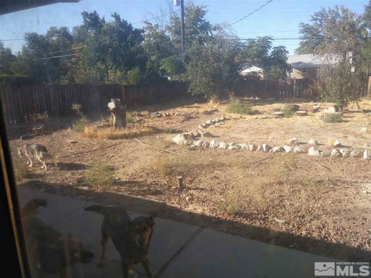 535 Apple Street Reno, NV 89502 - Photo 24 of 25 a view of a yard with a lake view