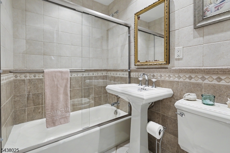 1680 Raritan Road Scotch Plains, NJ 07076 - Photo 33 of 50