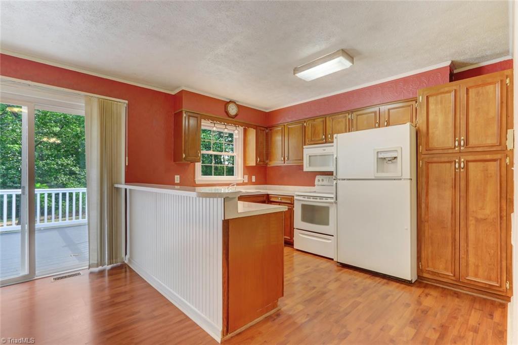 7821 Cherry Grove Road Reidsville, NC 27320 - Photo 7 of 21 Gallery Image 7