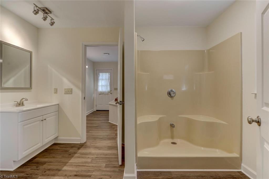 7821 Cherry Grove Road Reidsville, NC 27320 - Photo 9 of 21 Gallery Image 9