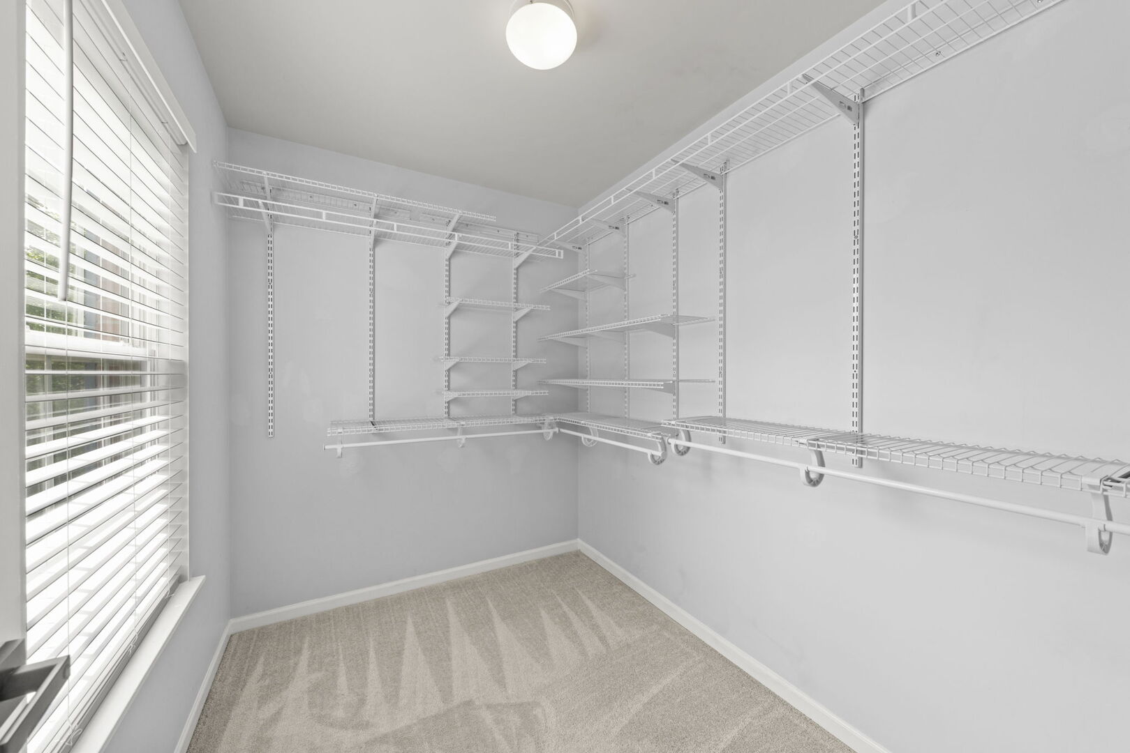 4216 Drexel Avenue Aurora, IL 60504 - Photo 21 of 48 a view of an empty room with a window