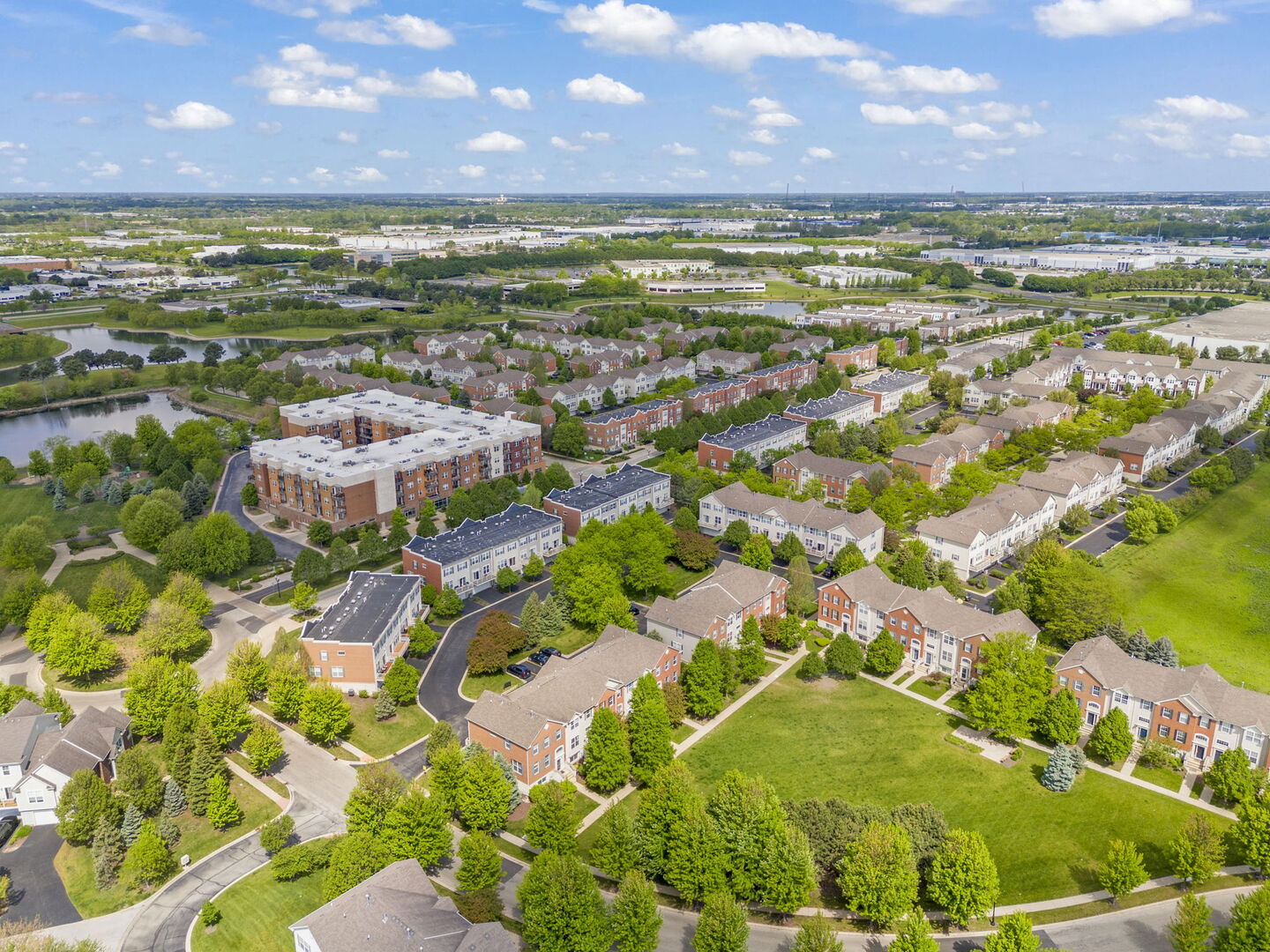 4216 Drexel Avenue Aurora, IL 60504 - Photo 43 of 48 a view of an ocean and beach