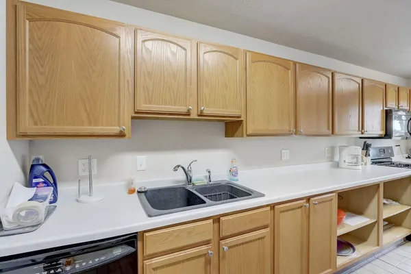 $149,900 | L75 Pond View, Janesville, WI 53548