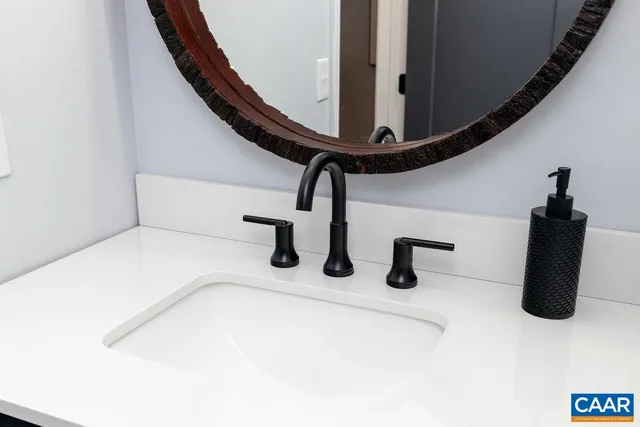 $425,000 | 1411 Highlands Condos, Roseland, VA 22967