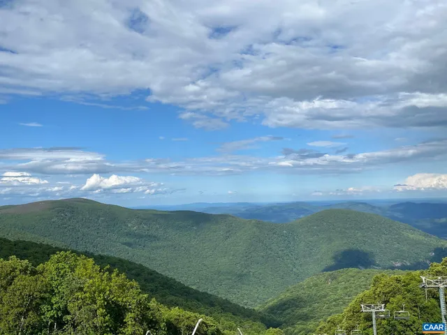 $425,000 | 1411 Highlands Condos, Roseland, VA 22967