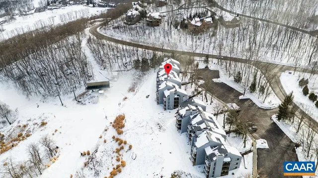 $425,000 | 1411 Highlands Condos, Roseland, VA 22967