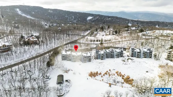 $415,000 | 1411 Highlands Condos, Roseland, VA 22967