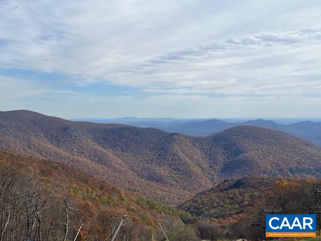 1411 Highlands Condos Roseland, VA 22967 - Photo 56 of 58 a view of a sky