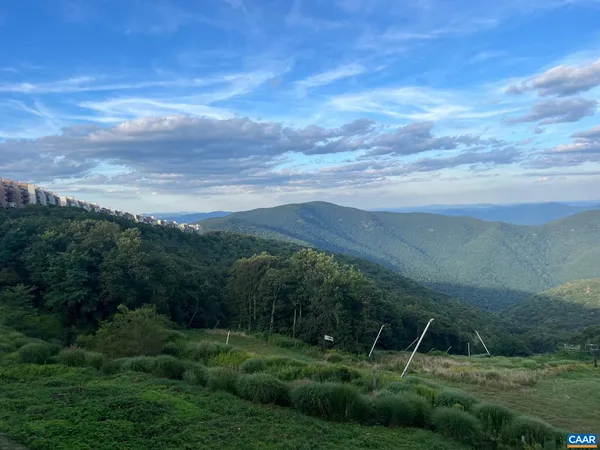 $415,000 | 1411 Highlands Condos, Roseland, VA 22967