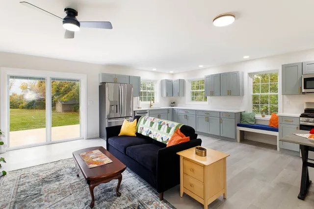 $399,000 | 51 Pearl Street, Grand Isle, VT 05458