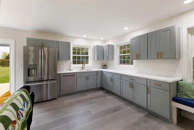 $399,000 | 51 Pearl Street, Grand Isle, VT 05458