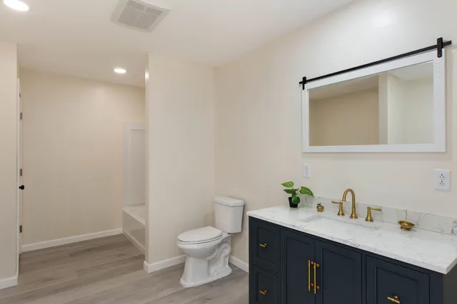 $399,000 | 51 Pearl Street, Grand Isle, VT 05458