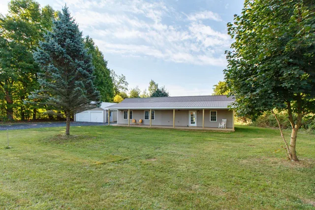 $399,000 | 51 Pearl Street, Grand Isle, VT 05458