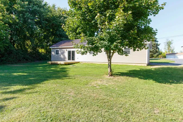 $399,000 | 51 Pearl Street, Grand Isle, VT 05458