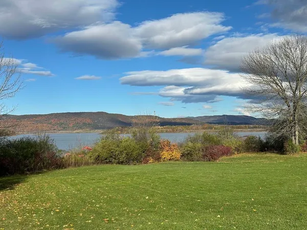 $359,000 | 97 Lake Street, Shoreham, VT 05770