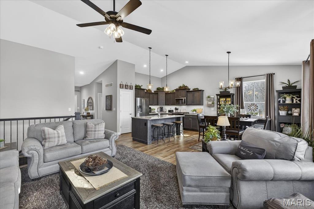 2002 Morningside Place Maryville, IL 62062 - Photo 7 of 39