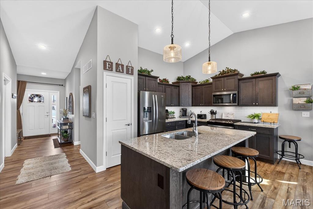 2002 Morningside Place Maryville, IL 62062 - Photo 8 of 39