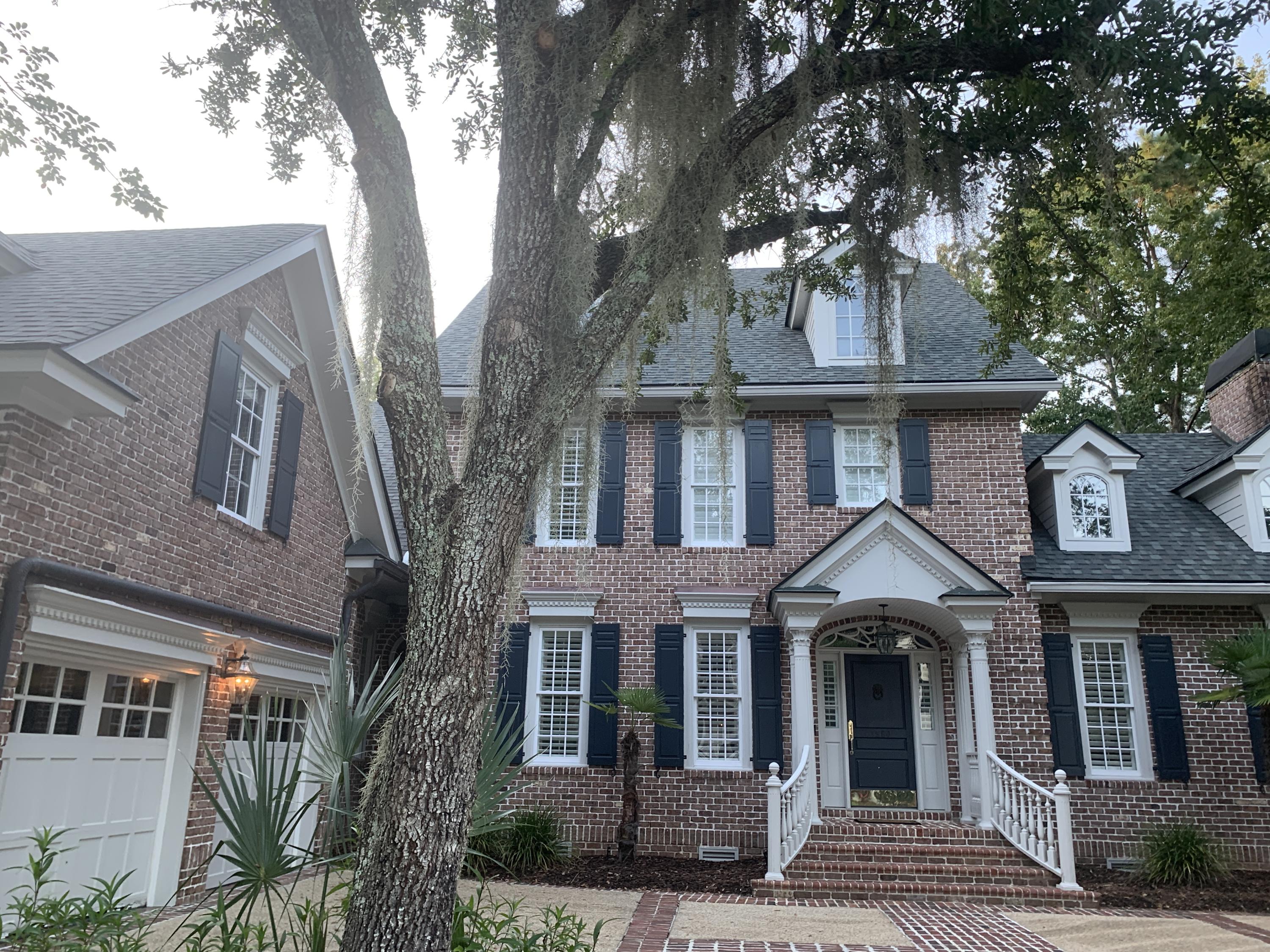 3580 Henrietta Hartford Road Mount Pleasant, SC 29466 - Photo 2 of 52 Front with draping moss