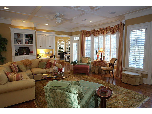 3580 Henrietta Hartford Road Mount Pleasant, SC 29466 - Photo 11 of 52 Family Room
