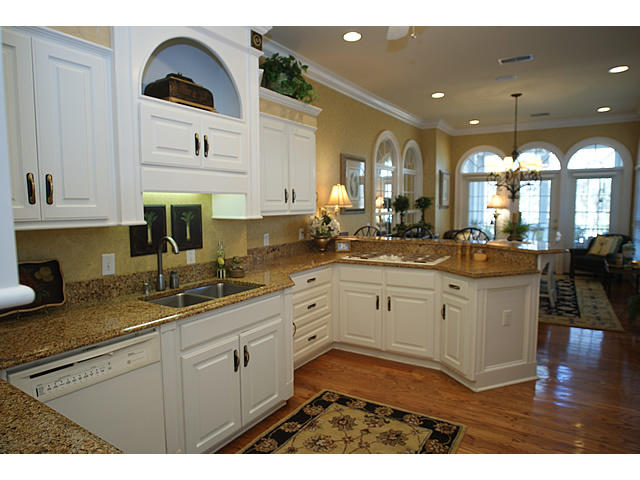 3580 Henrietta Hartford Road Mount Pleasant, SC 29466 - Photo 7 of 52 Kitchen