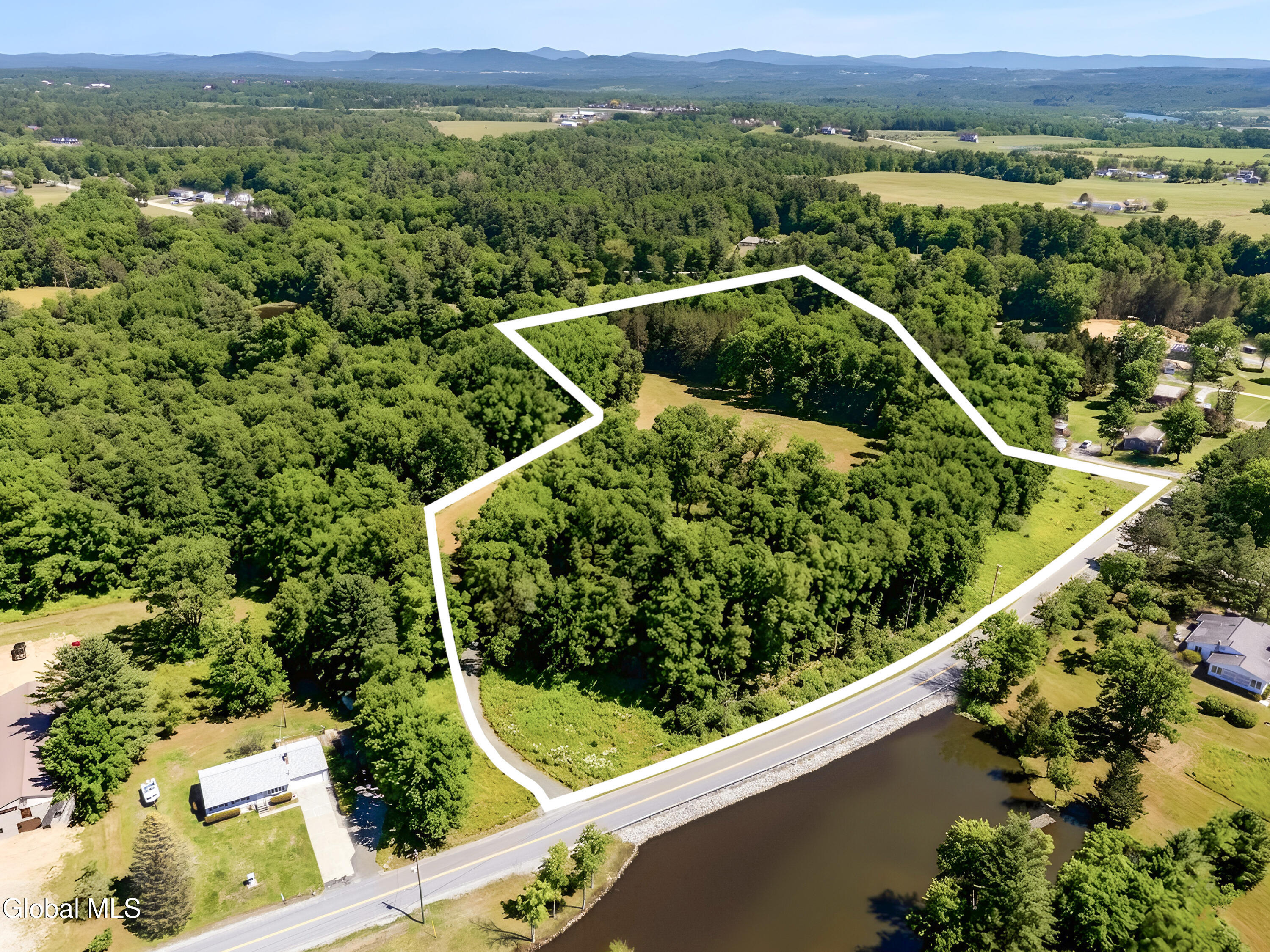 25 Mc Dermott Road Mechanicville, NY 12118 - Photo 4 of 14 DJI_0341-line