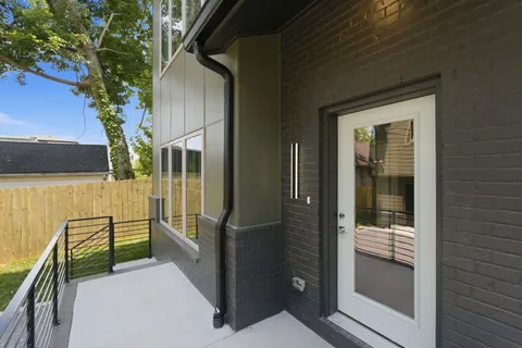 $699,900 | 15 North Hill Street, Unit E, Nashville, TN 37210