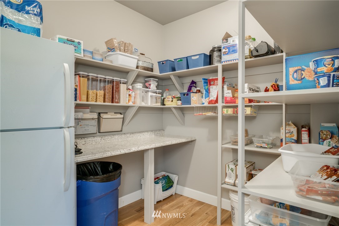 5575 Squilchuck Road Wenatchee, WA 98801 - Photo 11 of 30 Gallery Image 11