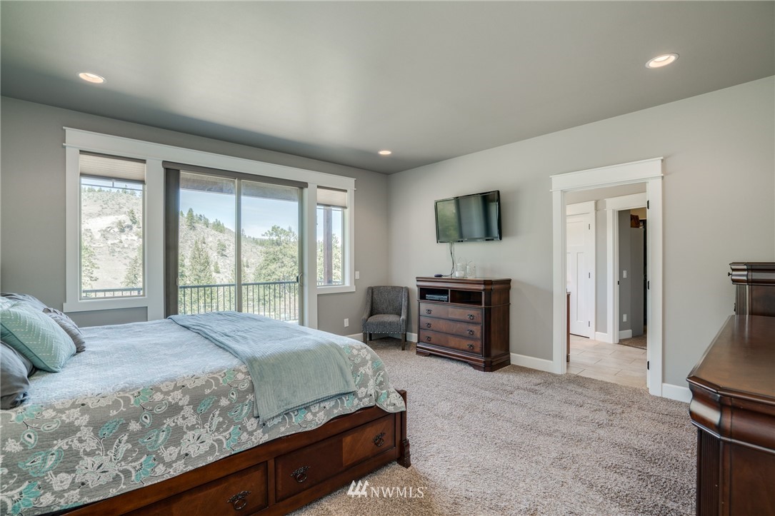 5575 Squilchuck Road Wenatchee, WA 98801 - Photo 13 of 30 Gallery Image 13