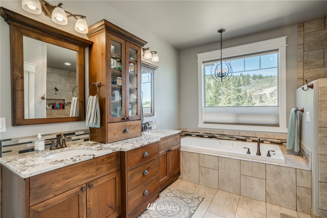 5575 Squilchuck Road Wenatchee, WA 98801 - Photo 16 of 30 Gallery Image 16