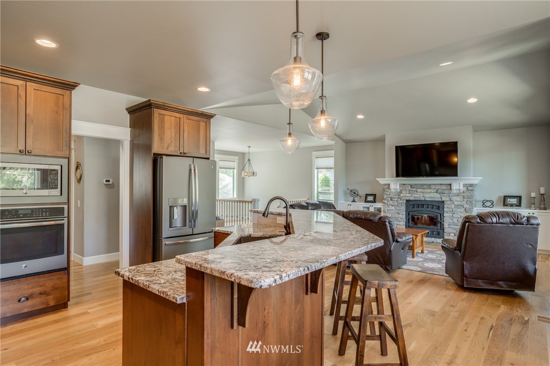 5575 Squilchuck Road Wenatchee, WA 98801 - Photo 7 of 30 Gallery Image 7