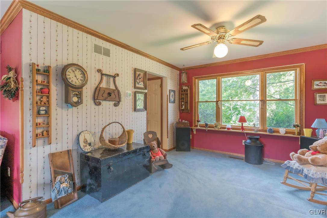 4316 Greenfield Road Bethlehem, PA 18017 - Photo 16 of 45 Gallery Image 16