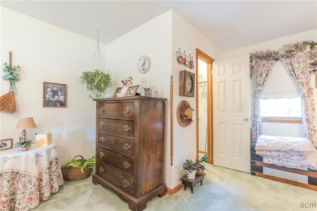4316 Greenfield Road Bethlehem, PA 18017 - Photo 31 of 45 Gallery Image 31