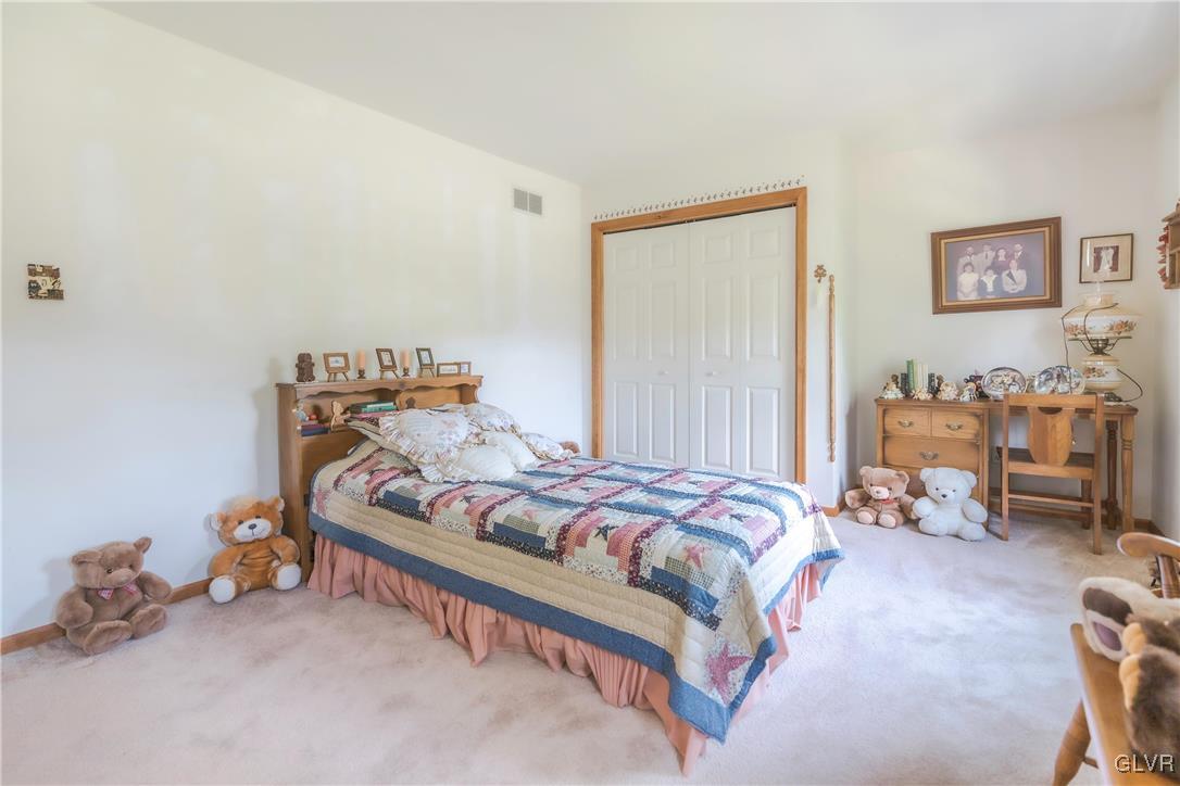 4316 Greenfield Road Bethlehem, PA 18017 - Photo 40 of 45 Gallery Image 40