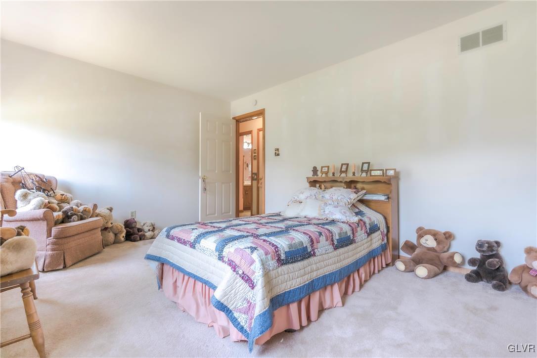 4316 Greenfield Road Bethlehem, PA 18017 - Photo 41 of 45 Gallery Image 41