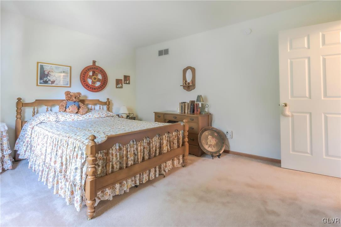 4316 Greenfield Road Bethlehem, PA 18017 - Photo 44 of 45 Gallery Image 44