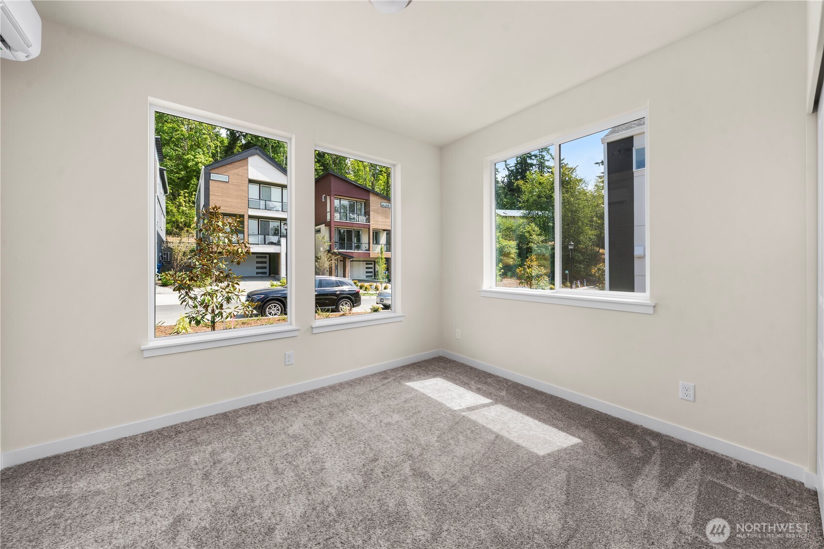 4027 Aberdeen Way Northeast Renton, WA 98056 - Photo 20 of 31