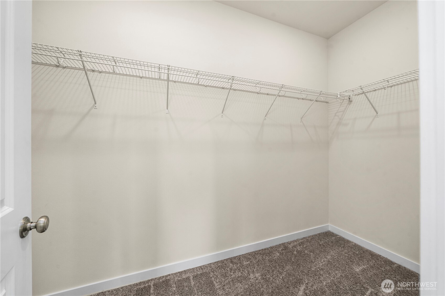 4027 Aberdeen Way Northeast Renton, WA 98056 - Photo 27 of 31